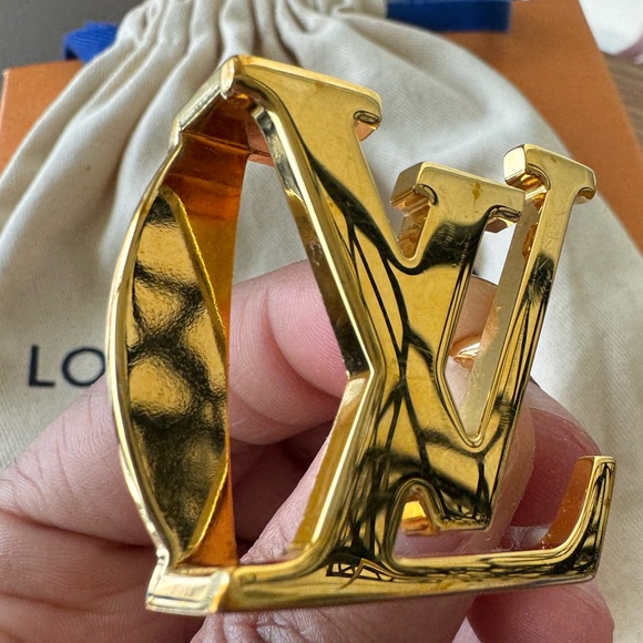 Authentic Louis Vuitton Initials 30mm Reversible Belt - Picture 15 of 16